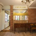 Hotell Apple Economy 2*