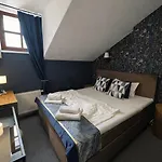 Apple Economy Hotell Kaunas