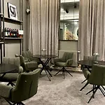 Hotell Apple Economy