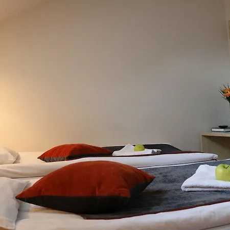 Szálloda Apple Economy Kaunas