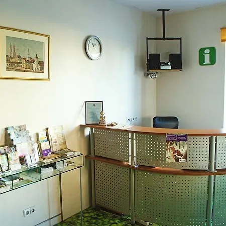 Apple Economy Szálloda Kaunas