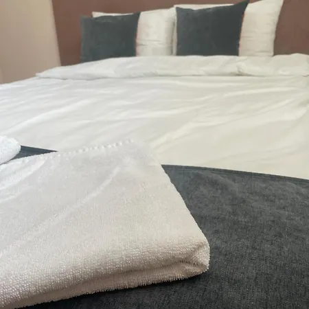Apple Economy Hotel