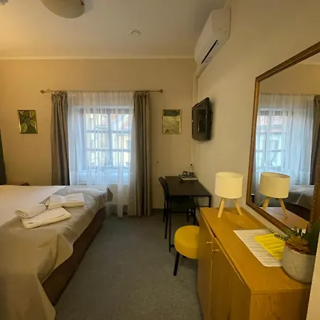 Apple Economy Hotel