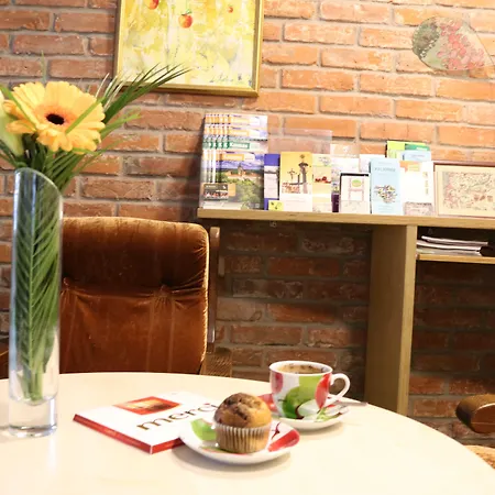 Apple Economy Kaunas