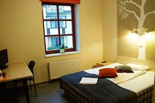 Apple Economy Hotel 2*