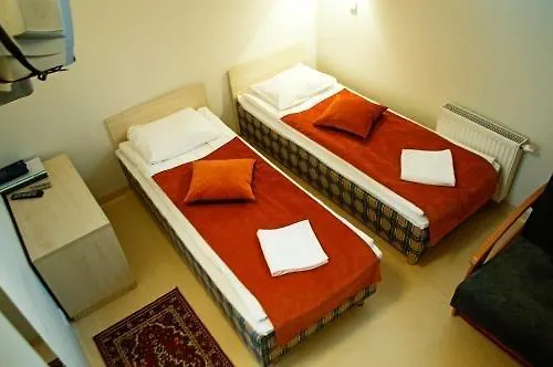 Apple Economy Hotel Kaunas