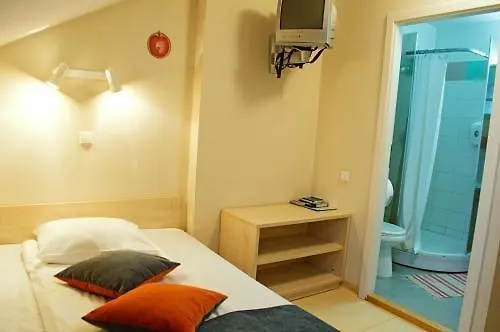 Hotel Apple Economy 2*