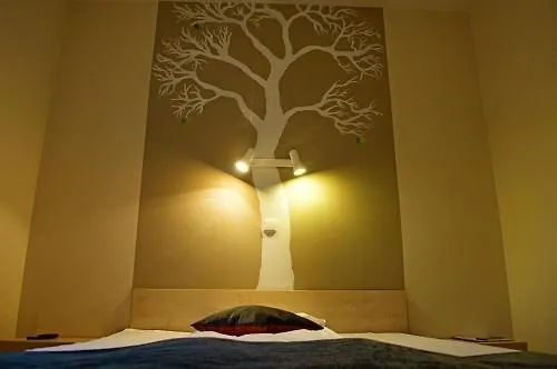 Apple Economy Hotel Kaunas