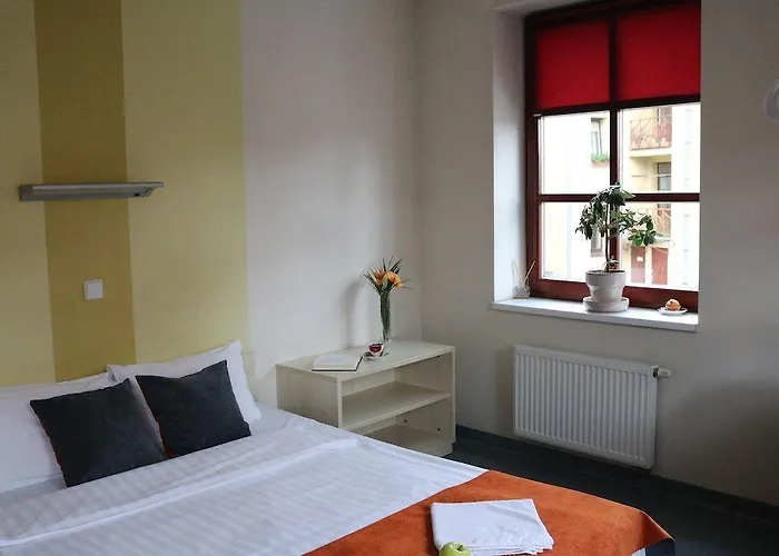 Apple Economy Отель Каунас