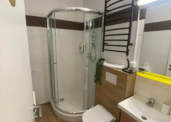 Hotel Apple Economy Kaunas