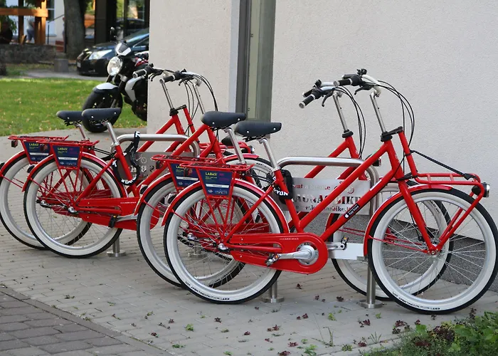 Apple Economy 2* Kaunas