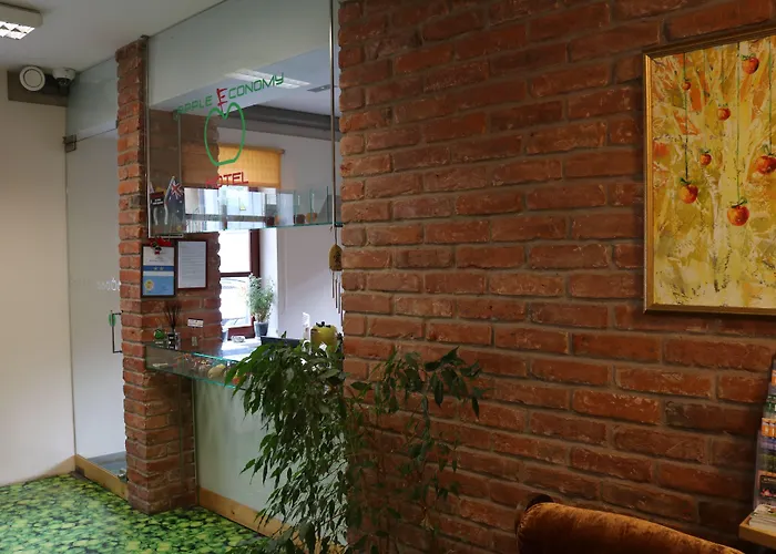 Apple Economy Hotel