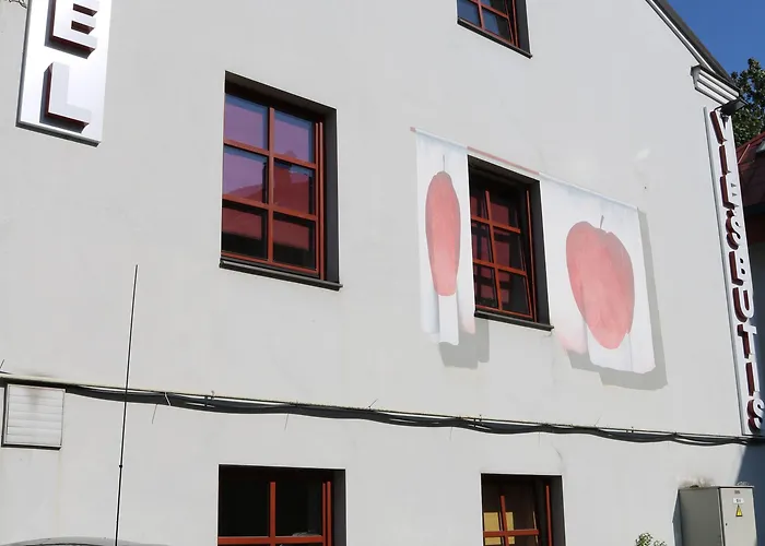 Apple Economy 2* Kaunas