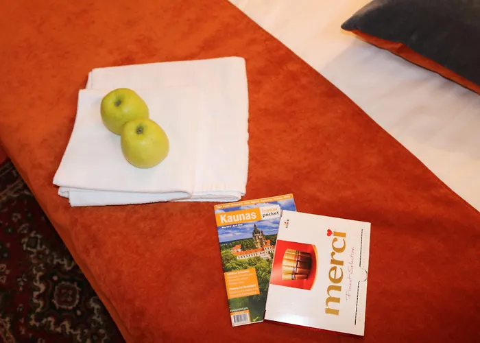 Apple Economy 2* Kaunas