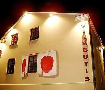 Apple Economy Szálloda 2*